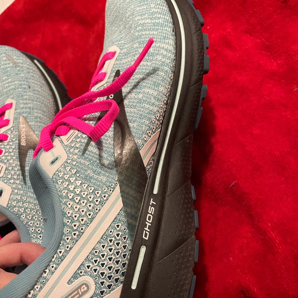 Brooks Women's Ghost 14 Athletic Shoes, worn once not on trails